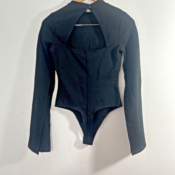 Lulus Bodysuit Womens Small Little Dramatic Black Long Split Sleeve Cutout Back - Picture 5 of 12